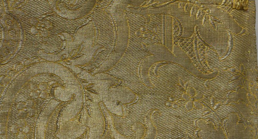 OSMANLI DÖNEMİ GÜMÜŞ SIRMA İŞÇİLİKLİ KUR'AN -I KERİM KABI