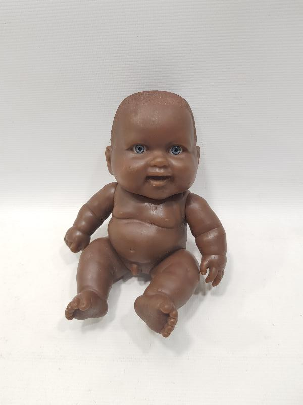 PLASTİK ZENCİ BEBEK OYUNCAK