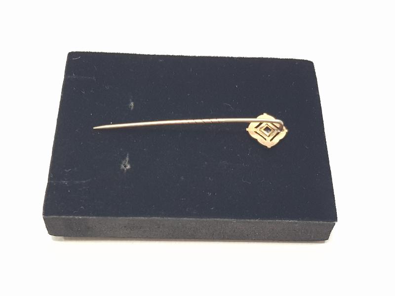 1900'LERDEN YEŞİM TAŞLI ALTIN KAPLAMA BROŞ