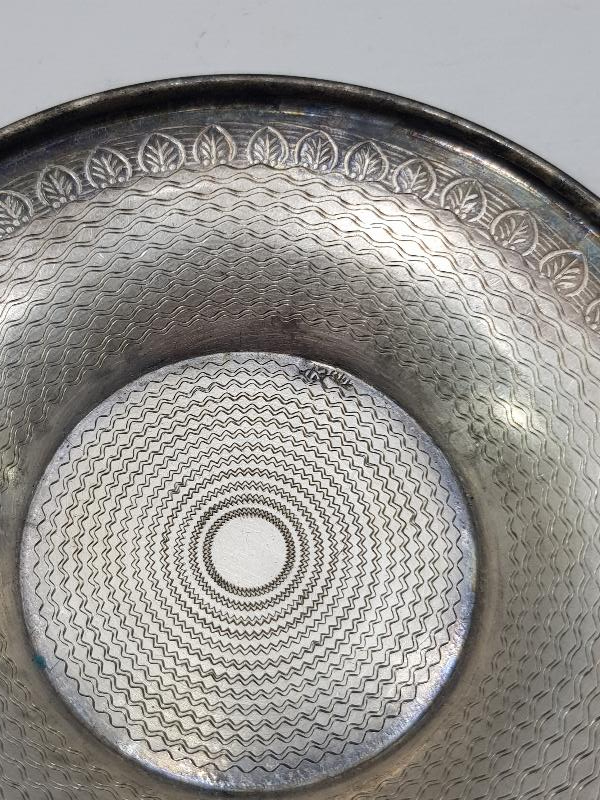 AZNAVUR İŞÇİLİKLİ ANTİKA GÜMÜŞ ÇAY TABAĞI