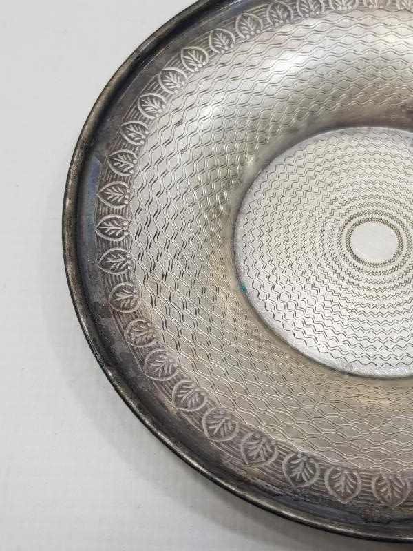 AZNAVUR İŞÇİLİKLİ ANTİKA GÜMÜŞ ÇAY TABAĞI