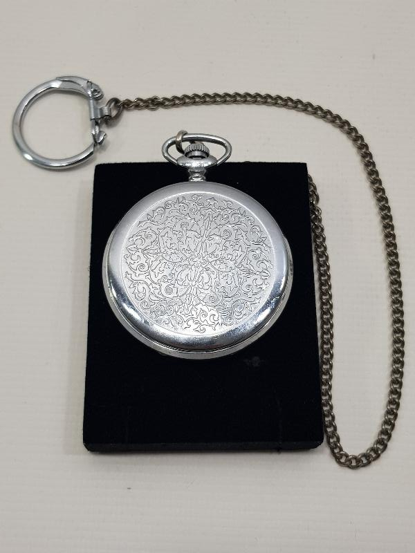 GRAVÜRLÜ KAPAK MOLNIA CEP SAATİ