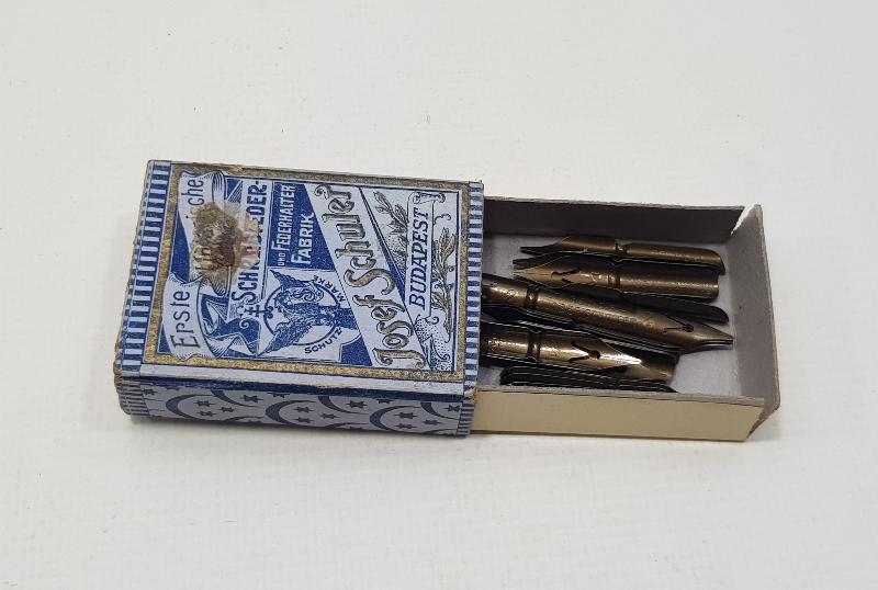 OSMANLI DÖNEMİ AY YILDIZLI DİVİT UCU KUTUSU