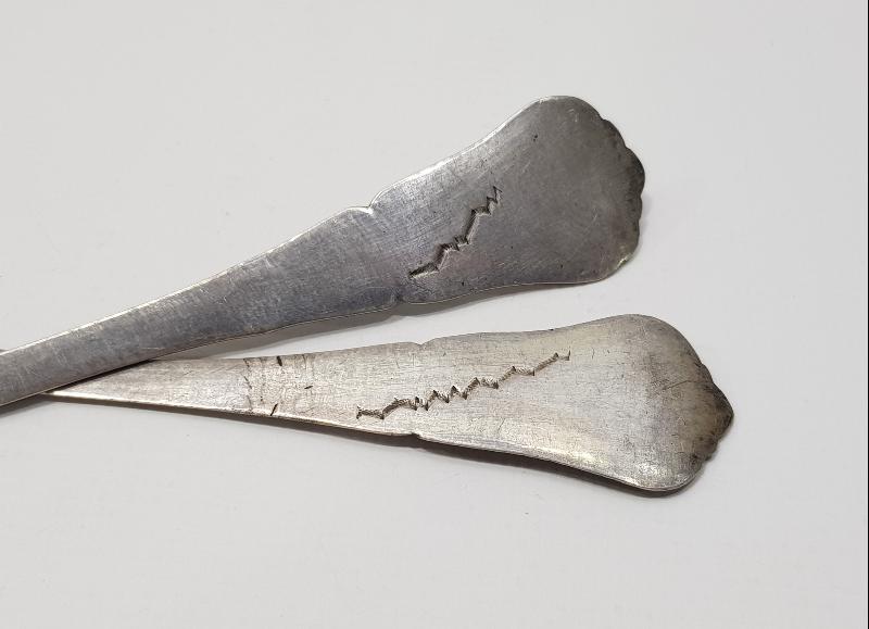 OSMANLI DÖNEMİ TUĞRALI, SAH DAMGALI VE ÇEŞNİLİ GÜMÜŞ ÇATAL KAŞIK TAKIMI