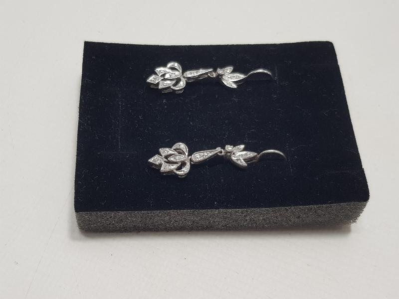 ÖZEL YAPIM PIRLANTA KÜPE