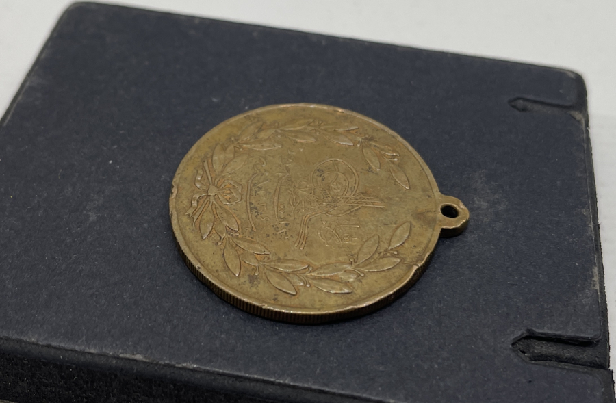 ABDÜLHAMİD HAN DÖNEMİ NADİR KANUNİ ESASİ MADALYASI