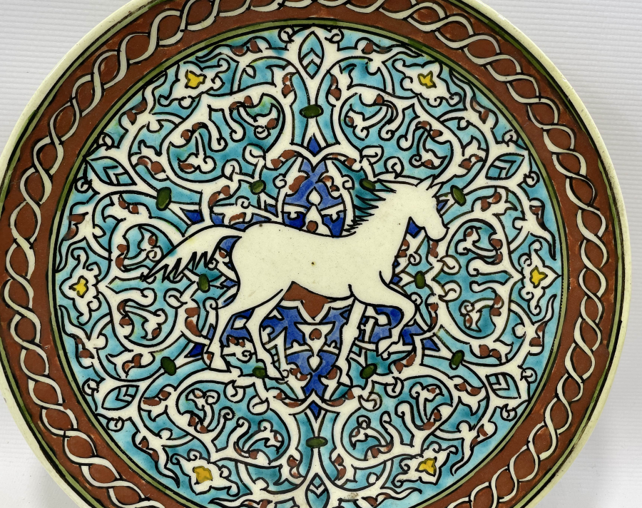 ADALET PARTİSİNİN 4. BÜYÜK KONGRESİ İÇİN ÖZEL YAPILMIŞ KÜTAHYA TABAK