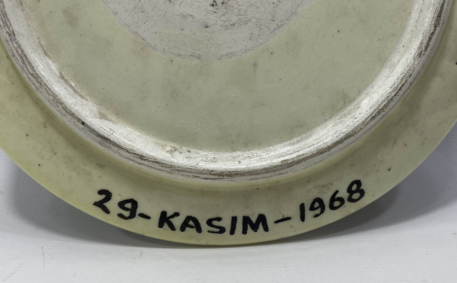 ADALET PARTİSİNİN 4. BÜYÜK KONGRESİ İÇİN ÖZEL YAPILMIŞ KÜTAHYA TABAK