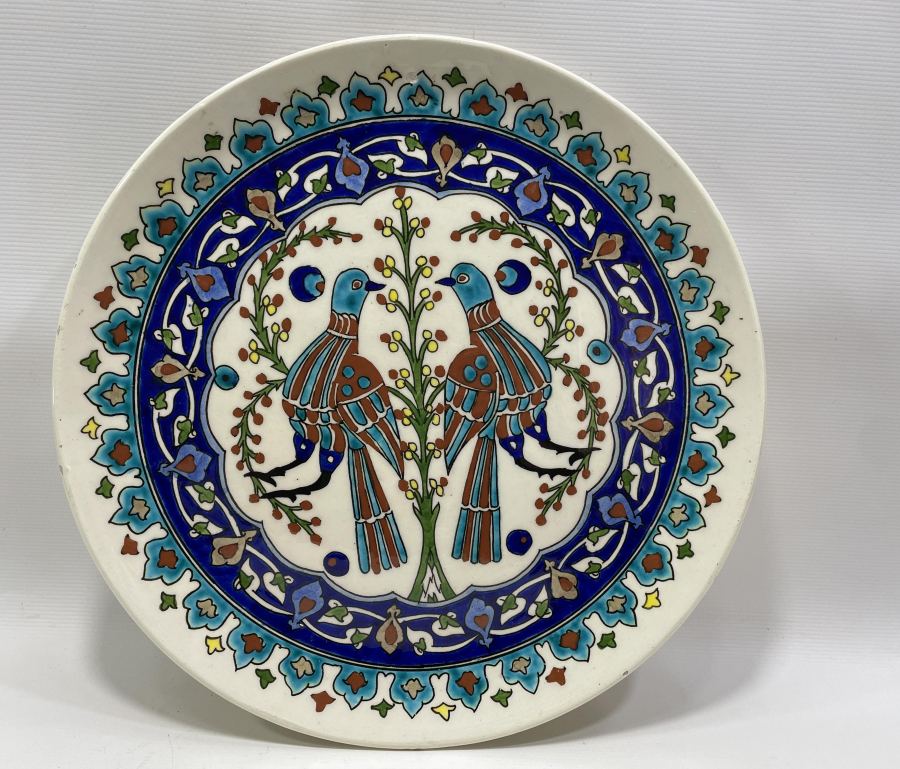 ÇİFTE KUMRULAR TESVİRLİ EL BOYAMA ÖZEL YAPIM KÜTAHYA İŞİ DUVAR TABAĞI