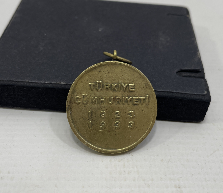 ÇİL KONDİSYONDA 10. YIL MADALYONU