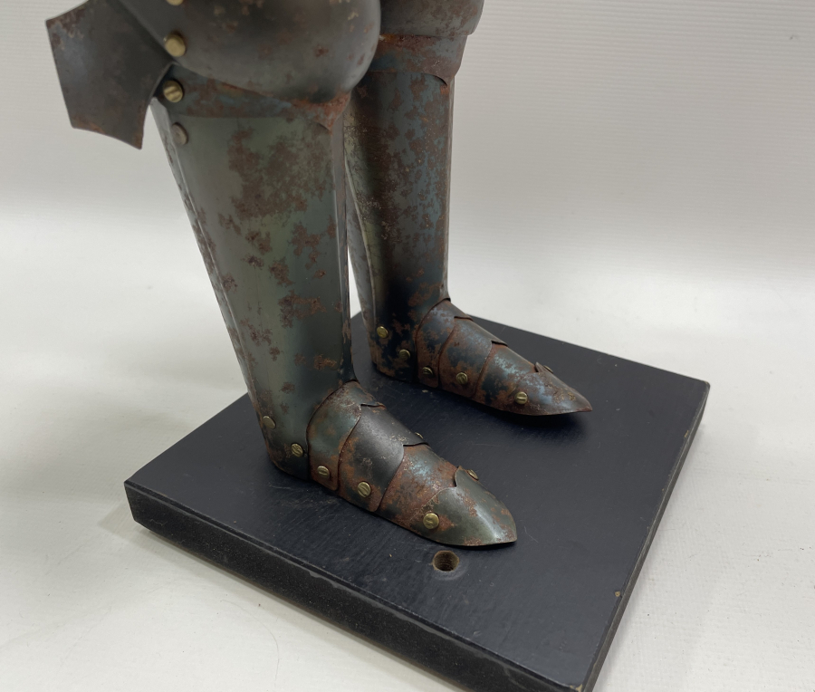 EL YAPIMI BÜYÜK BOY ŞOVALYE FİGÜRÜ