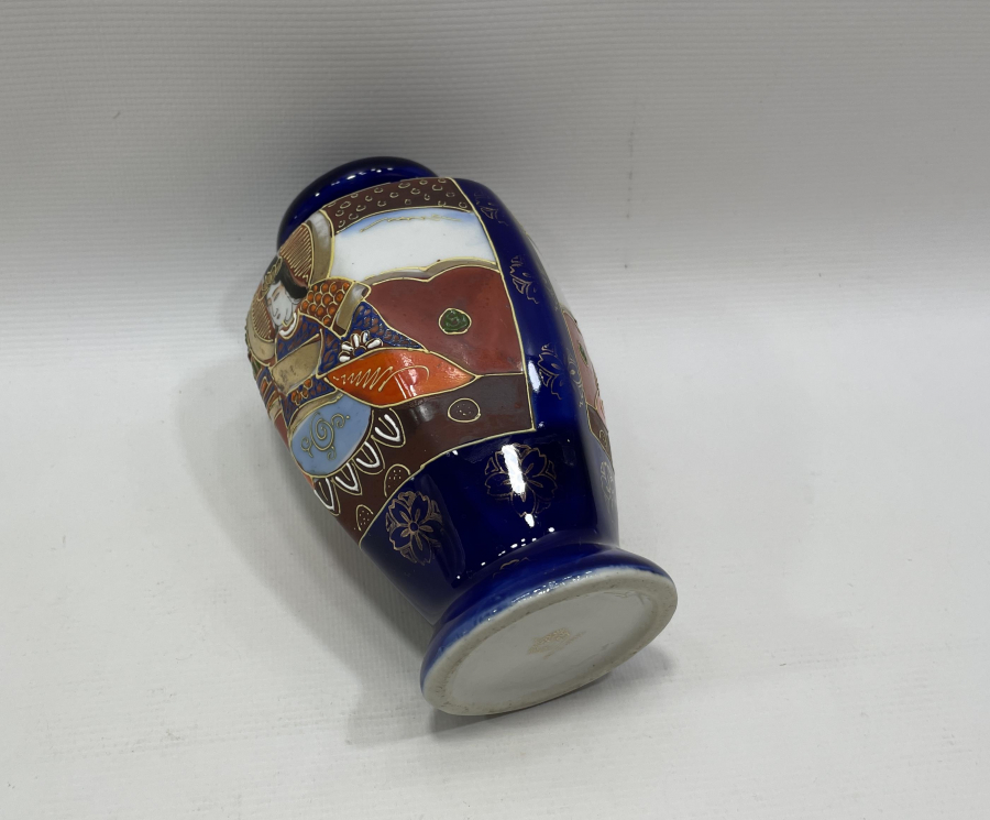 ESKİ ÇİN EL BOYAMA PORSELEN VAZO