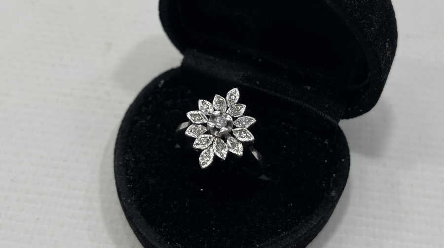 PIRLANTA TAŞLI ANTİKA YÜZÜK