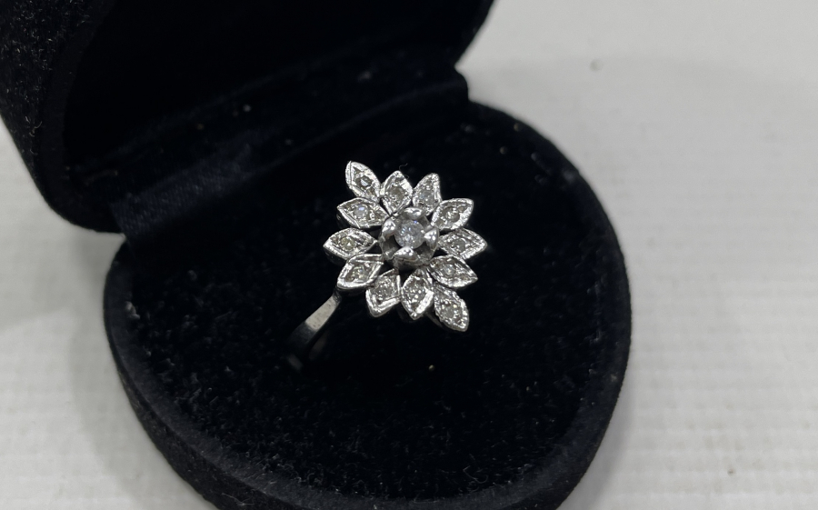 PIRLANTA TAŞLI ANTİKA YÜZÜK