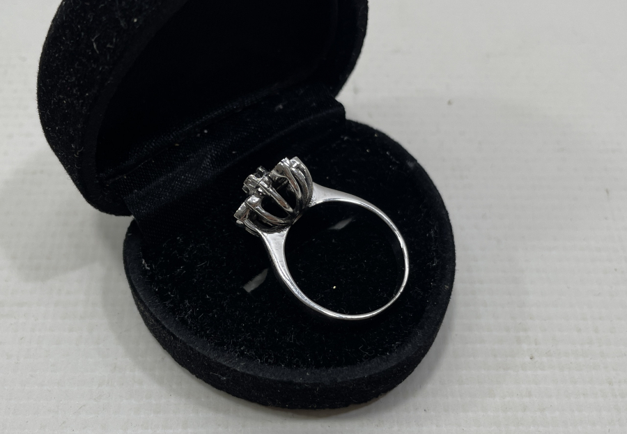 PIRLANTA TAŞLI ANTİKA YÜZÜK