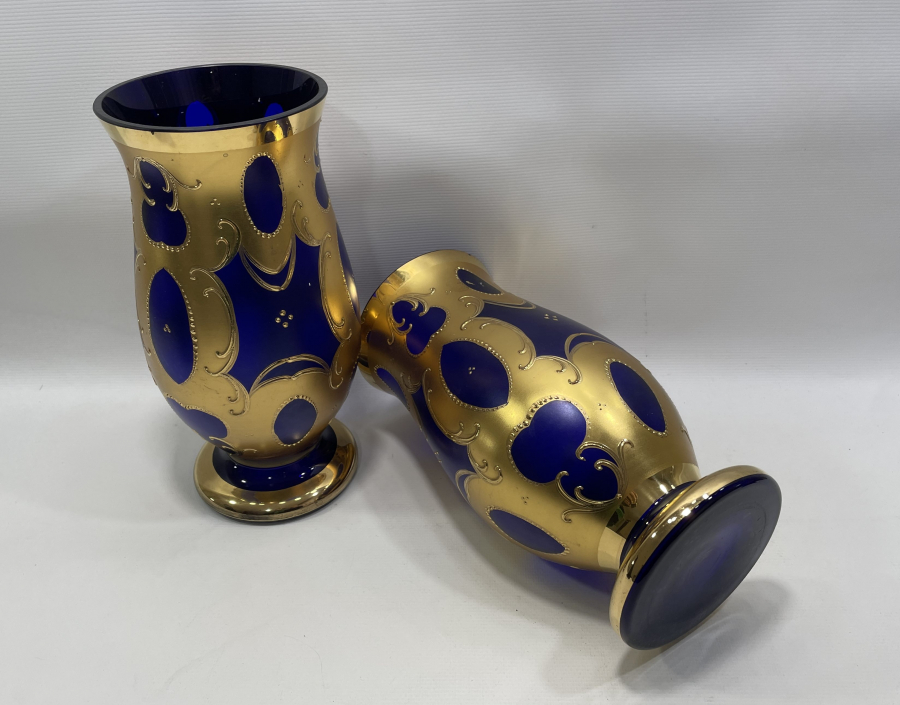 ÜZERİ ALTIN VERMEYLİ BÜYÜK BOY ÇİFT VAZO