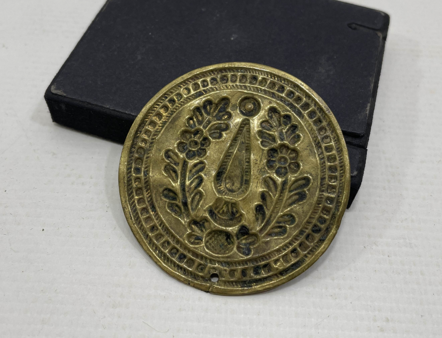 ÜZERİ SELVİLİ OSMANLI DÖNEMİ NADİR FORMDA FES TEPELİĞİ