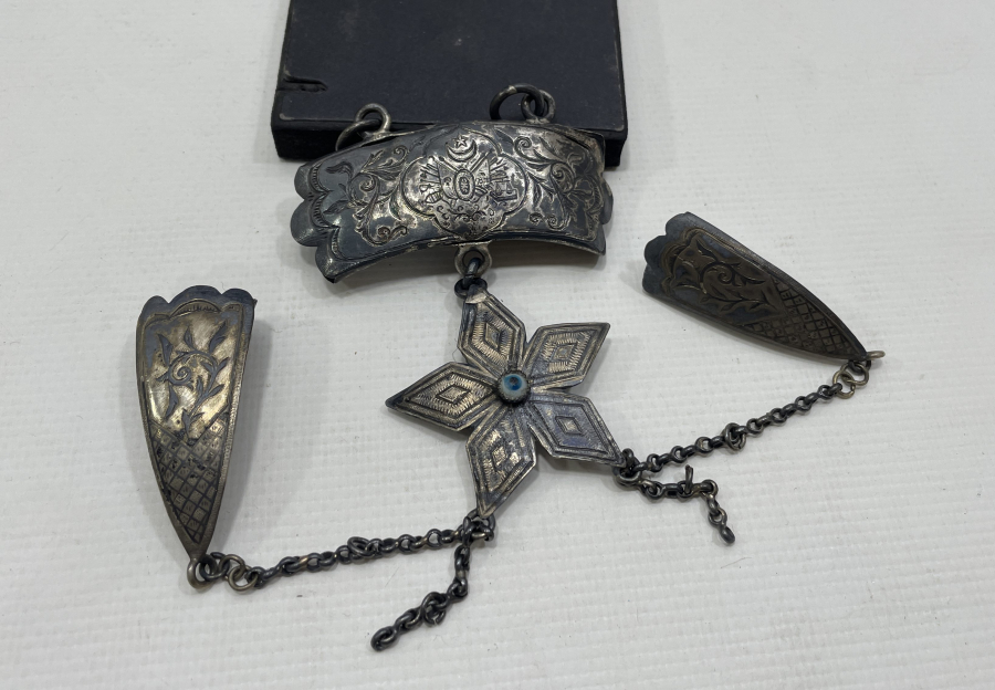 ÜZERİNDE OSMANLI DEVLET ARMASI BULUNAN OSMANLI DÖNEMİ GÜMÜŞ EV SÜSÜ