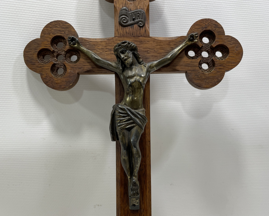 1900 BAŞLARI BÜYÜK BOY RUM HAÇI