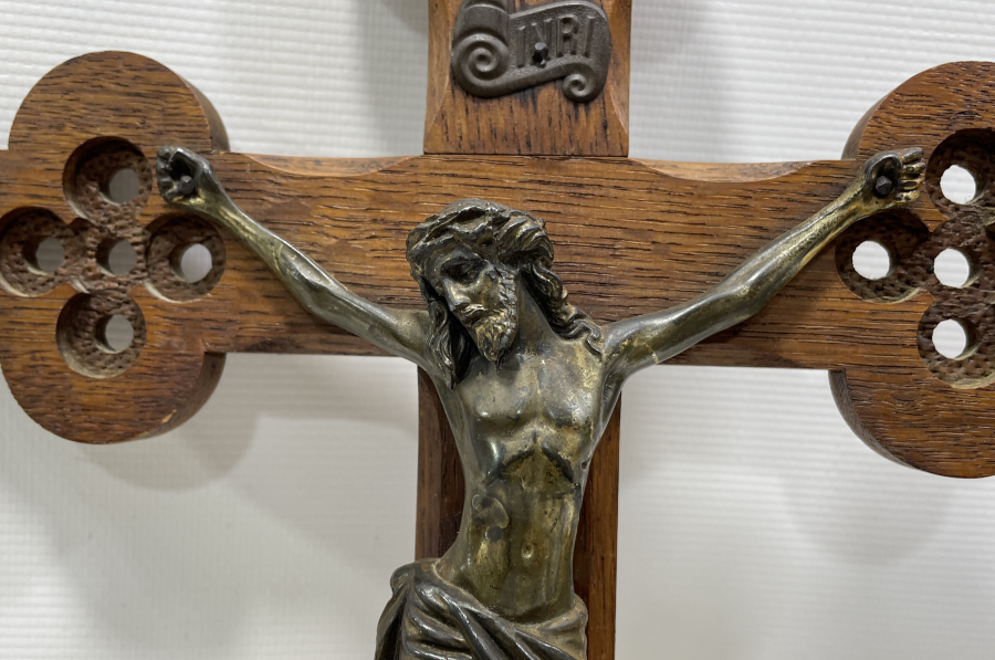 1900 BAŞLARI BÜYÜK BOY RUM HAÇI