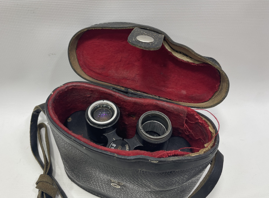 2. DÜNYA SAVAŞI DÖNEMİ SUBAY DÜRBÜNÜ