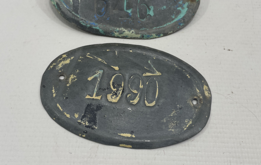 CUMHURİYET BAŞLARI 2 ADET KAPI NUMARASI