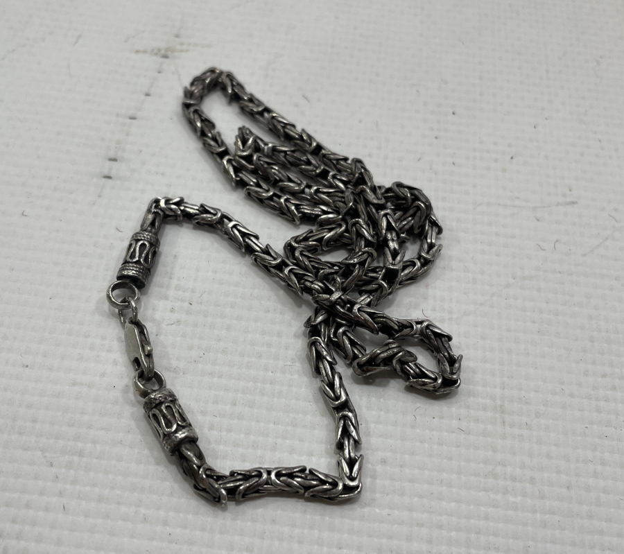 GÜMÜŞTEN MAMUL KRAL ZİNCİRİ