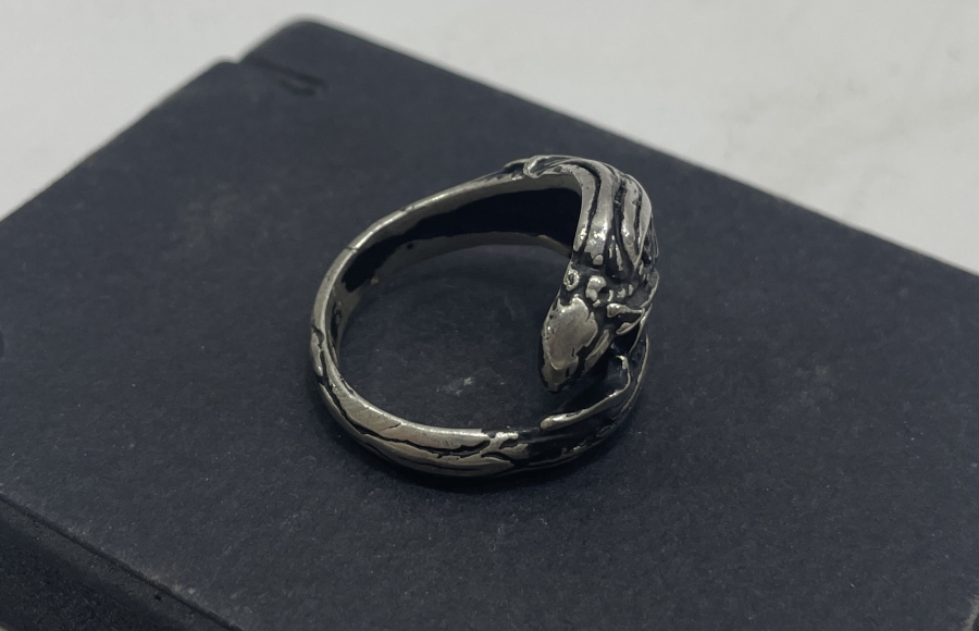 KARTAL BAŞI FORMUNDA GÜMÜŞ YÜZÜK