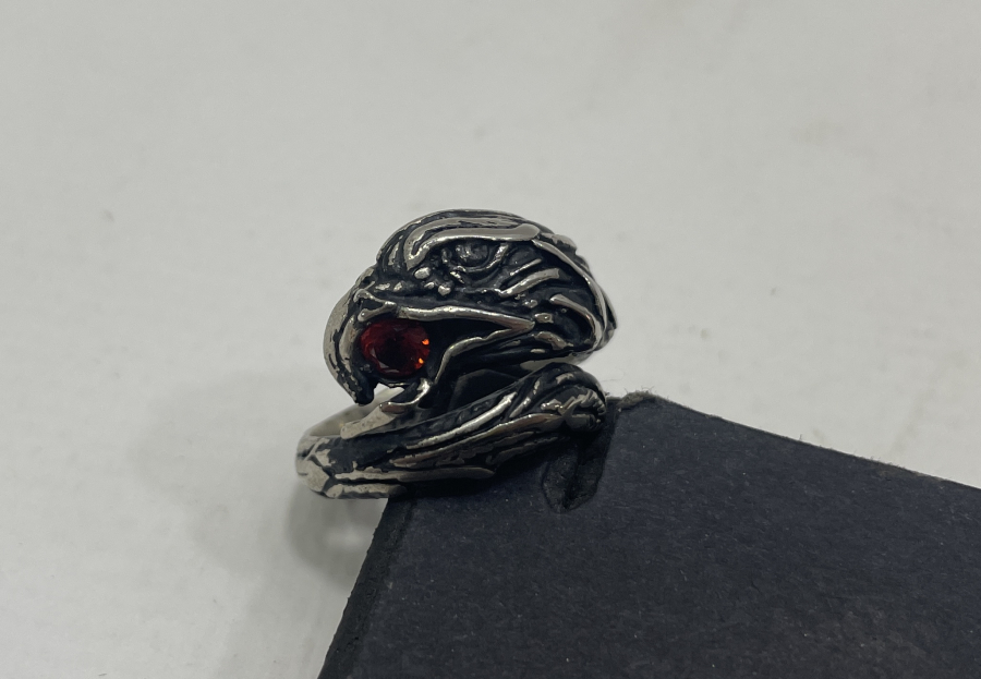 KARTAL BAŞI FORMUNDA GÜMÜŞ YÜZÜK