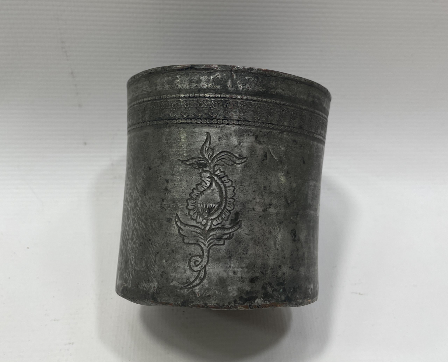 OSMANLI DÖNEMİ DAMGALI VE KALEM İŞÇİLİKLİ NADİR ESER-İ İSTANBUL BARDAK