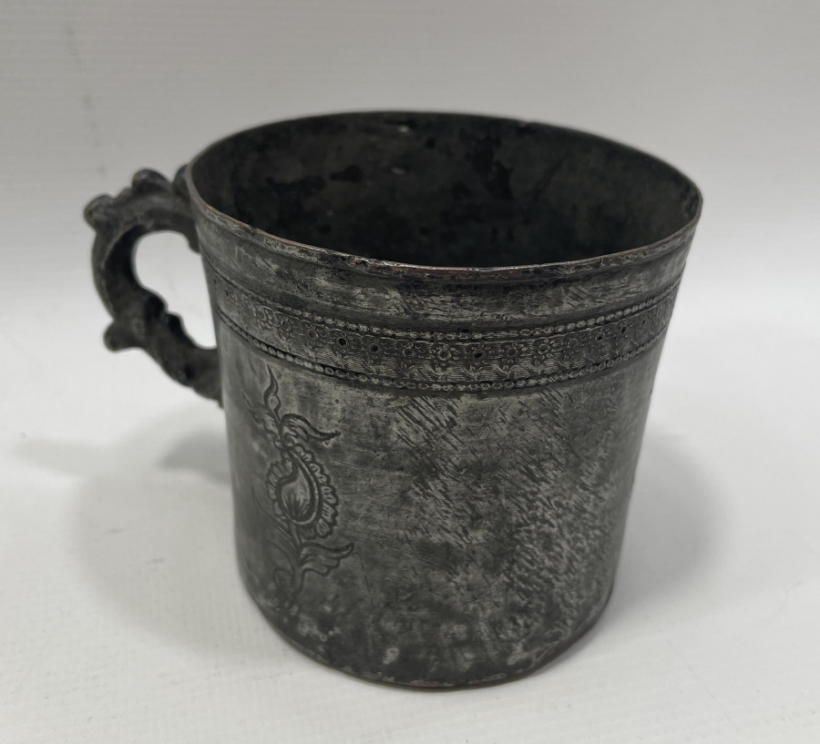 OSMANLI DÖNEMİ DAMGALI VE KALEM İŞÇİLİKLİ NADİR ESER-İ İSTANBUL BARDAK