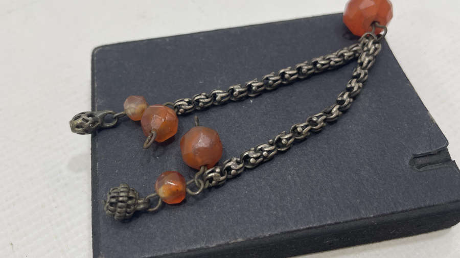 OSMANLI DÖNEMİ FASETALI AKİK VE ARNAVUT ZİNCİRLİ GÜMÜŞ TESPİH PÜSKÜLÜ