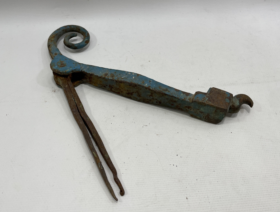 OSMANLI DÖNEMİ KARTAL PENÇESİ FORMUNDA ÇERKES İŞİ DEV BOY KAPI TOKMAĞI