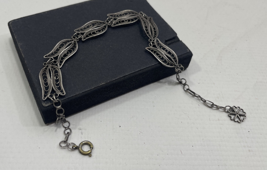 TELKARİ İŞÇİLİKLİ GÜMÜŞ BİLEKLİK