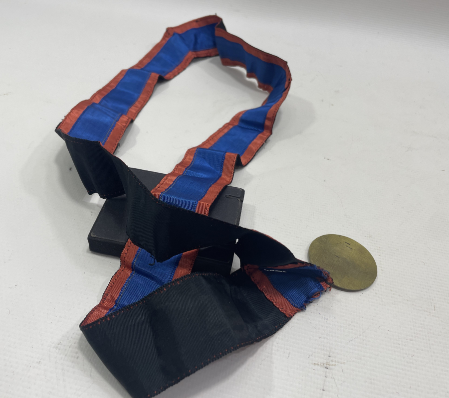 ÜSTAD-I AZAM NADİR MASON MADALYASI