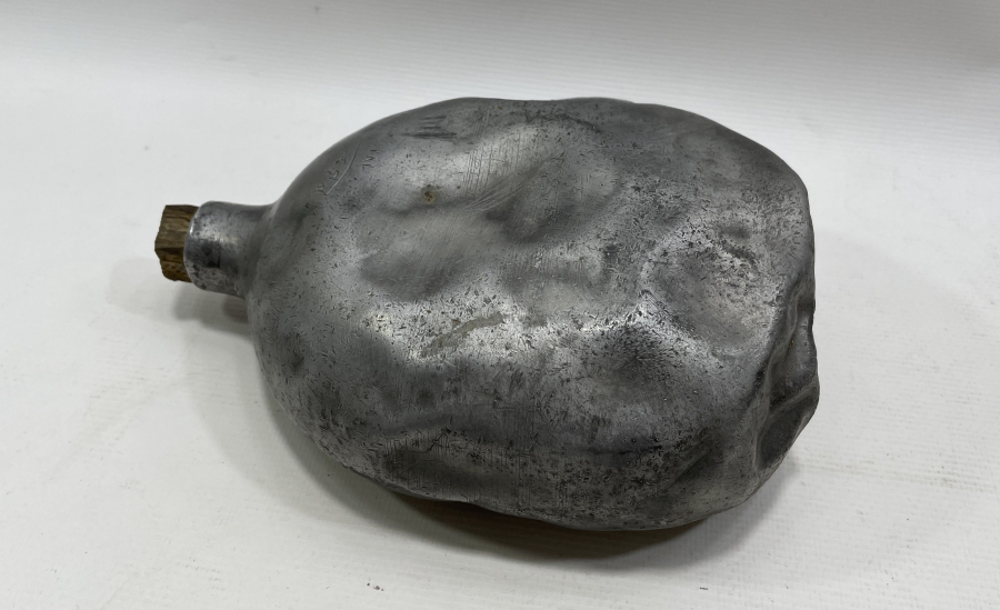 ÜZERİNDE OSMANLICA  AFYONLU ALİ YAZILI 1. DÜNYA SAVAŞI DÖNEMİ ASKER MATARASI