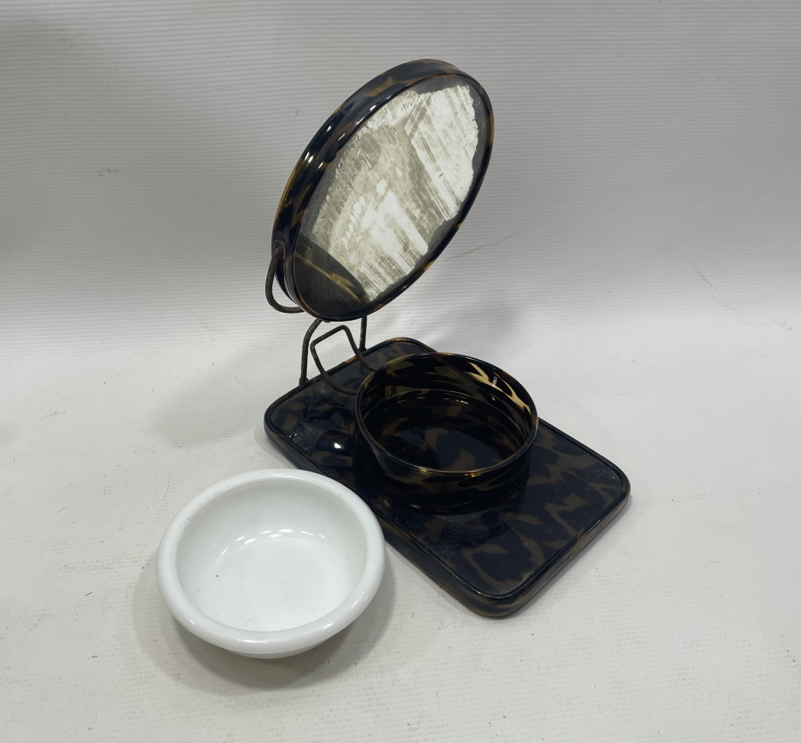 ANTİKA BAĞA(KAPLUMBAĞA KABUĞUN) TRAŞ TAKIMI