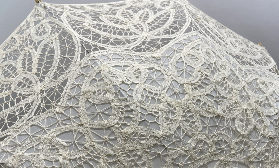 EL YAPIMI DANTEL HANIM EFENDİ ŞEMSİYESİ