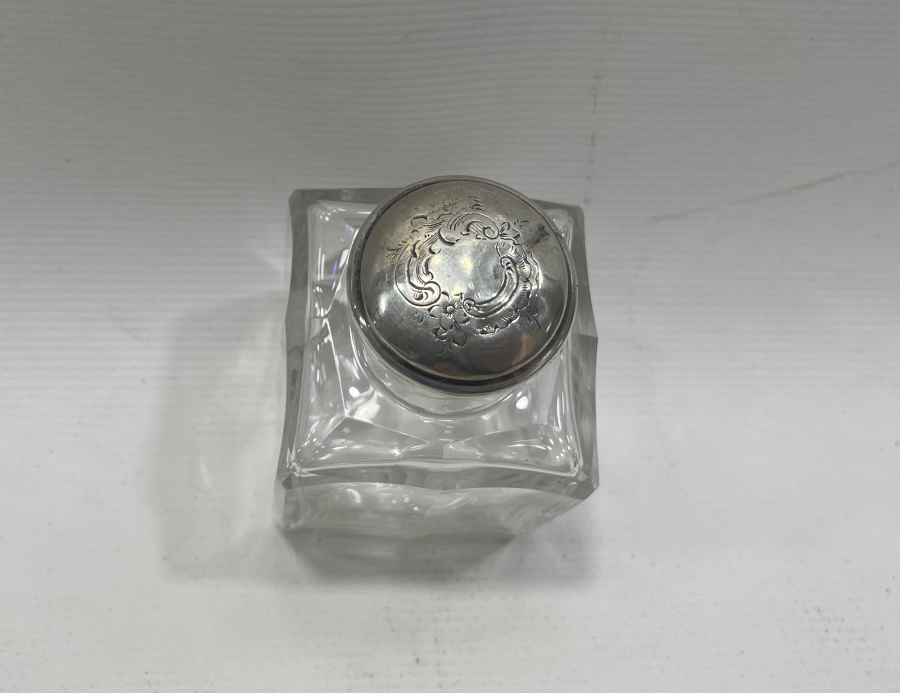 GÜMÜŞ KAPAKLI ANTİKA HOKKA