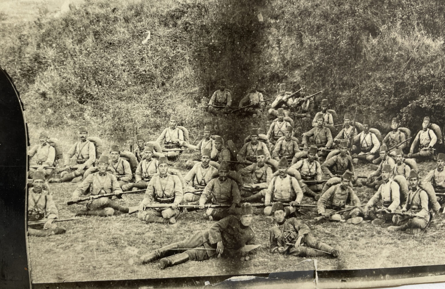 OSMANLI DÖNEMİ BÜYÜK BOY TEÇHİZATLI ASKER FOTOĞRAFI