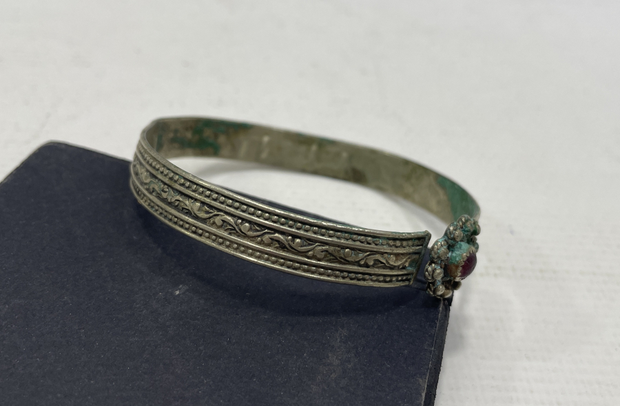 OSMANLI DÖNEMİ KABARTMA İŞÇİLİKLİ BİLEZİK