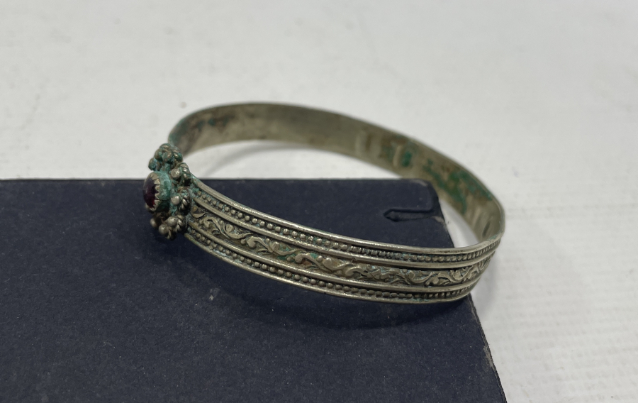 OSMANLI DÖNEMİ KABARTMA İŞÇİLİKLİ BİLEZİK