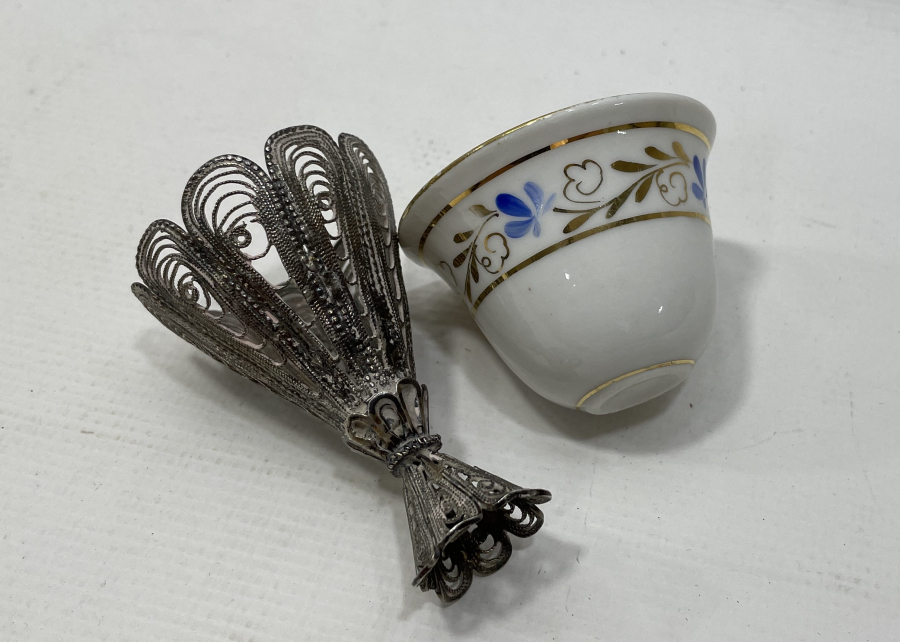 OSMANLI DÖNEMİ TELKARİ İŞÇİLİKLİ GÜMÜŞ FİNCAN VE ZARFI