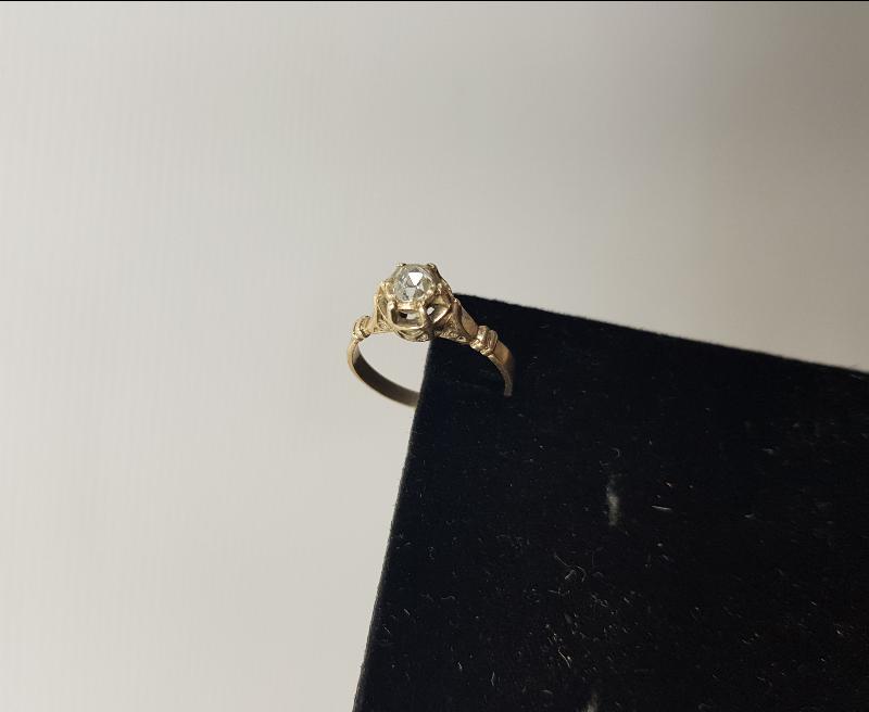 ANTİKA TEKTAŞ YÜZÜK