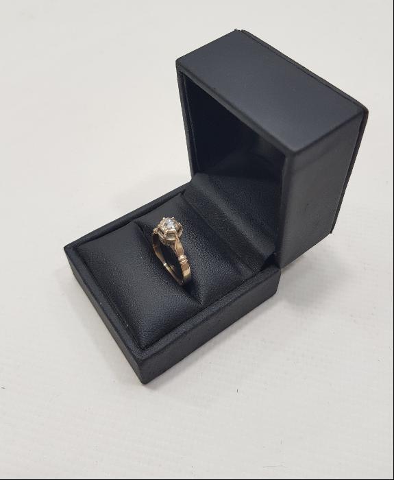 ANTİKA TEKTAŞ YÜZÜK