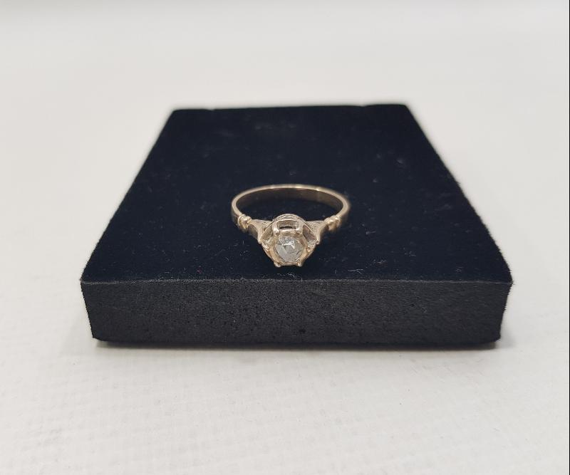 ANTİKA TEKTAŞ YÜZÜK