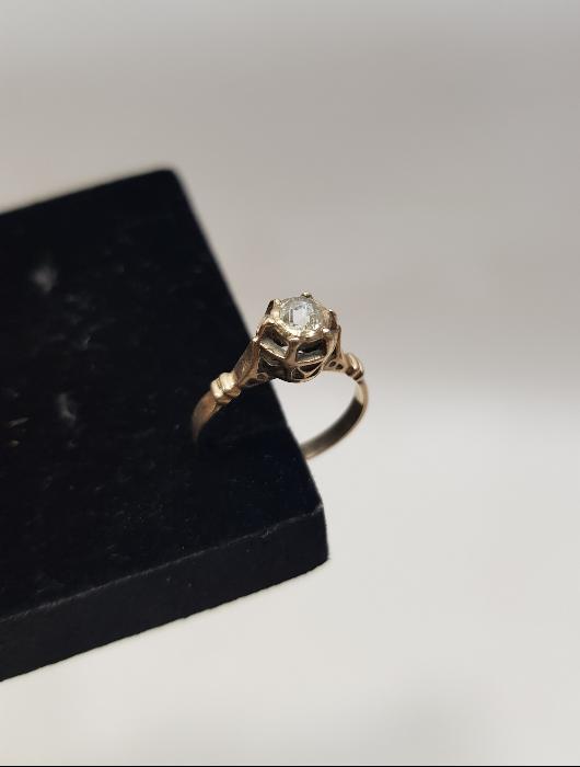 ANTİKA TEKTAŞ YÜZÜK