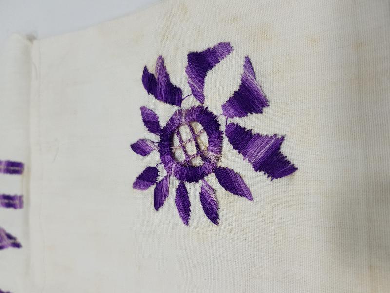 ÜZERİ ALLAH YAZILI EL İŞLEME KUR'AN-I KERİM ÇANTASI