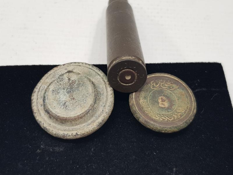 1. DÜNYA SAVAŞI DÖNEMİ İKİ ADET OSMANLI DÜĞME VE MAVZER KOVANI