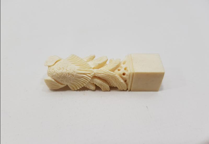 ANTİKA FİL DİŞİ MASA ÜSTÜ OBJESİ 